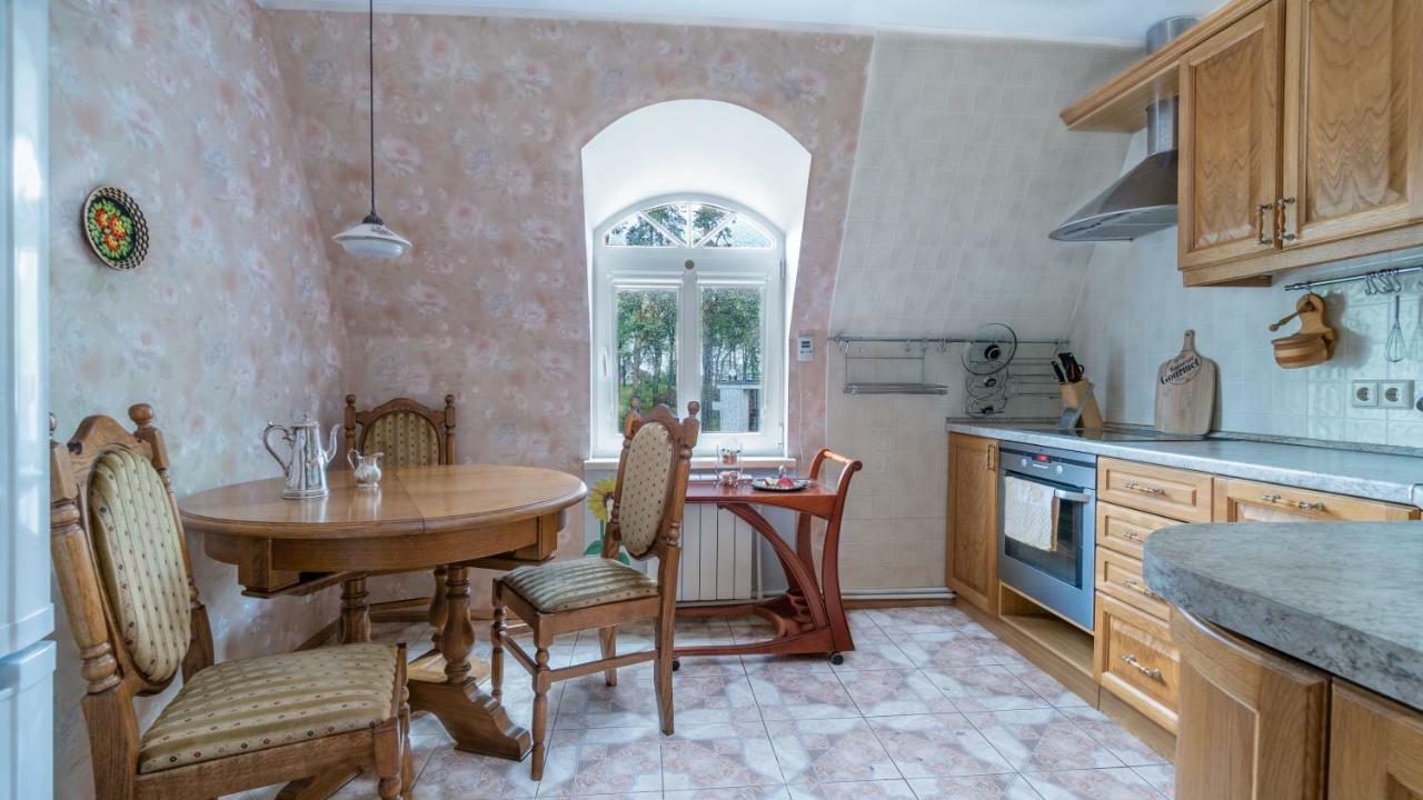 Parus Boutique Hotel Jūrkalne Exteriör bild