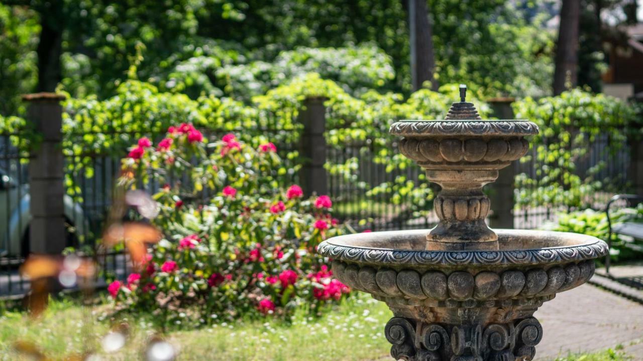 Parus Boutique Hotel Jūrkalne Exteriör bild